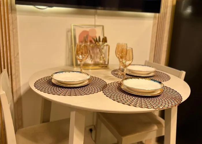 Gild 1br W Balcony Near Moa Shore 2 W Netflix Manila